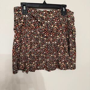 Wallflower Women's Black Floral Large Mini Skirt Y2K Flirty Cute